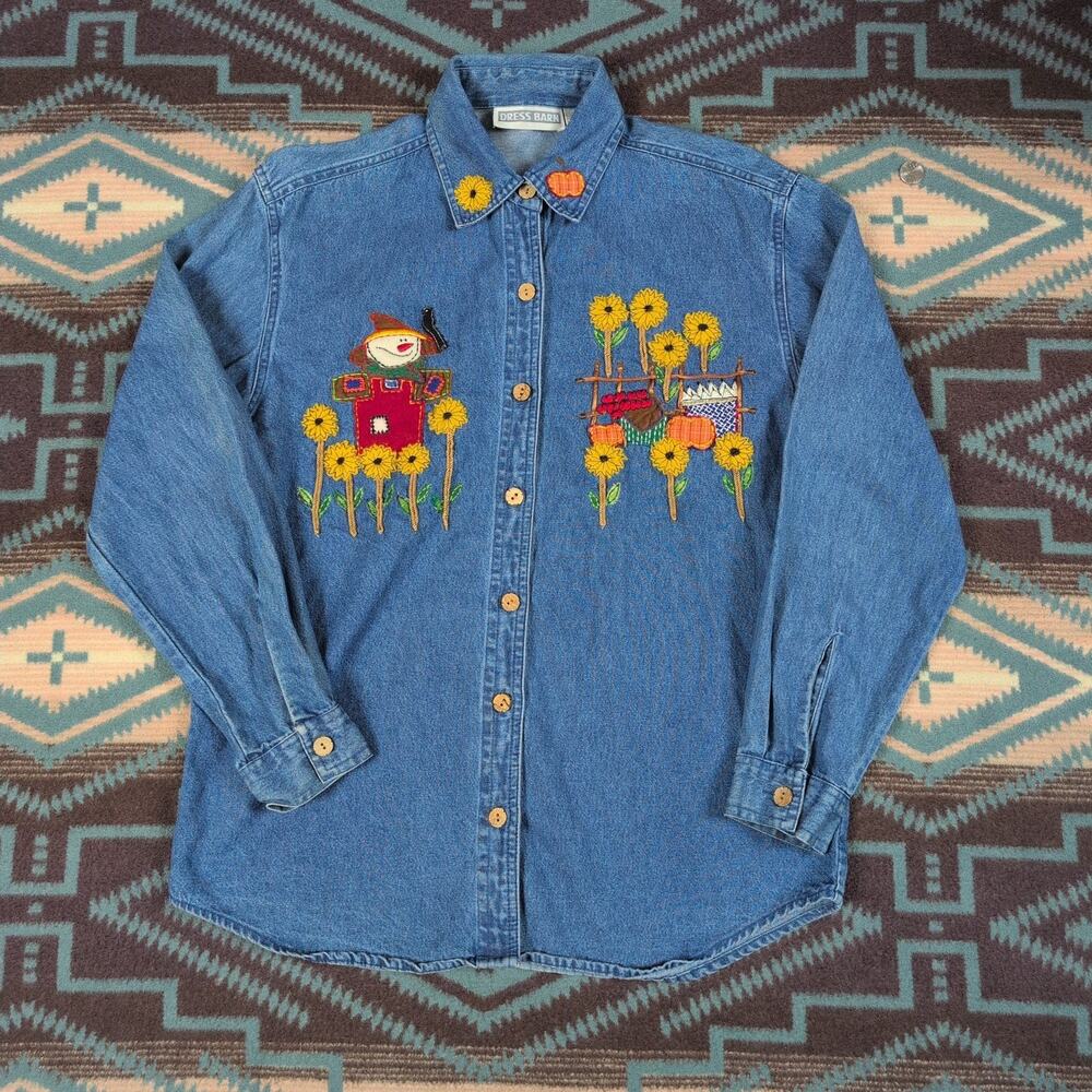 Vintage 90s Dressbarn Halloween Fall Scarecrow Embroidered Denim Shirt Medium